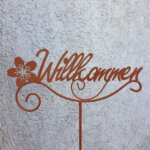 Willkommensschild FeWo Pfotenglueck im Eingangsbereich
